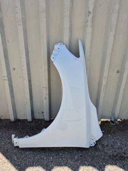2009 2010 2011 2012 2013 Toyota Corolla FENDER LEFT DRIVER SIDE ORIGINAL USED