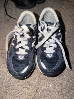 Kids 990v blue new balance size 11