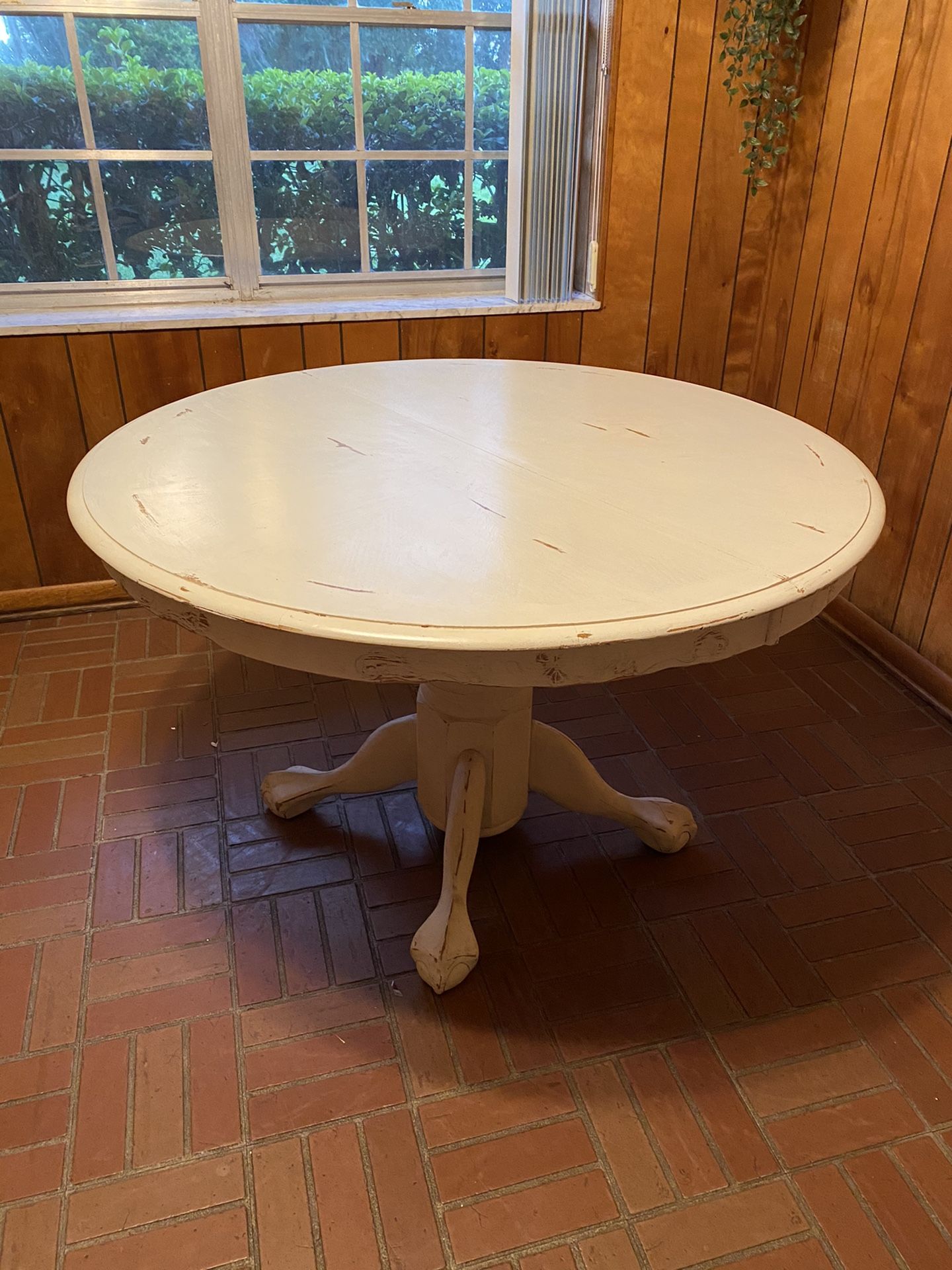 Shabby Chic Breakfast Table