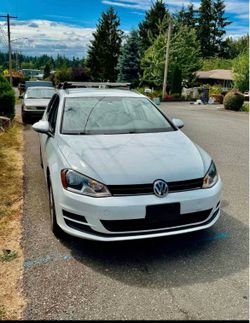 2016 Volkswagen Golf SportWagen
