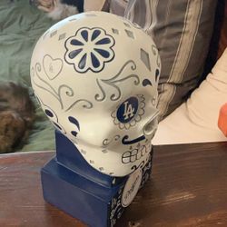 Dodger Day Of The Dead Statue