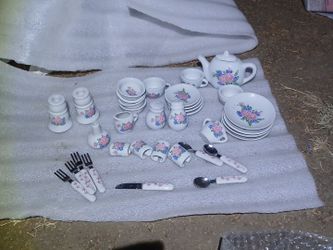 Little tea set