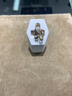 14KT Gold Diamond Ring