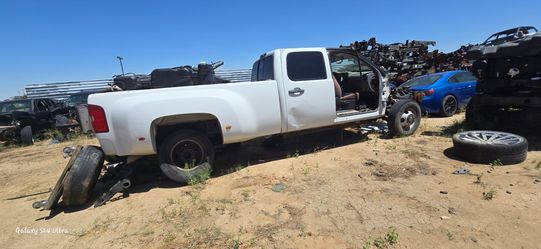 2008 chevy 3500 parts