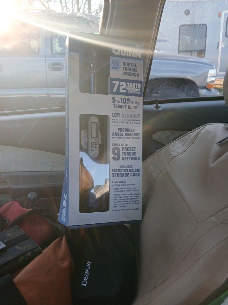 3/8 Drive Digital Torque Wrench.