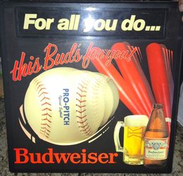 Budweiser Vintage Bar Light