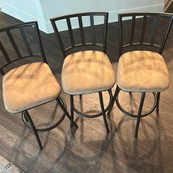 3 Swivel Bar Chairs 