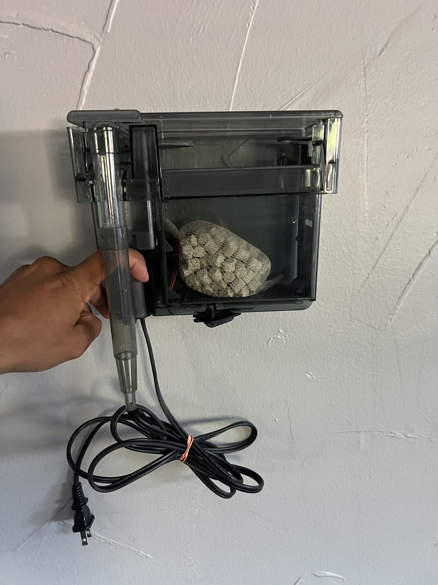 AquaClear 30 Power Filter, Fish Tank Filter for 10- to 30-Gallon Aquariums
