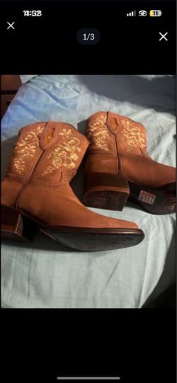 Leather boots