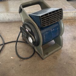 Lasko 3 Speed Shop Fan 