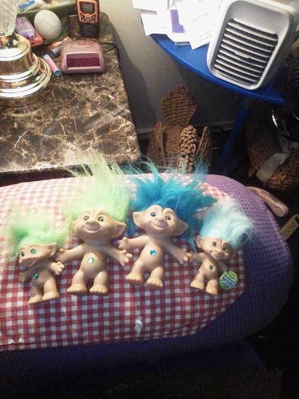 Trolls With Gemstones Belly Buttons Troll Dolls