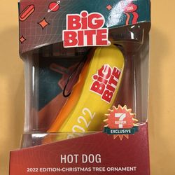 7-Eleven 7-11 Big Bite Hot Dog 2022 Exclusive Christmas Ornament