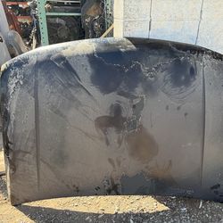 2001 Chevy Yukon Hood