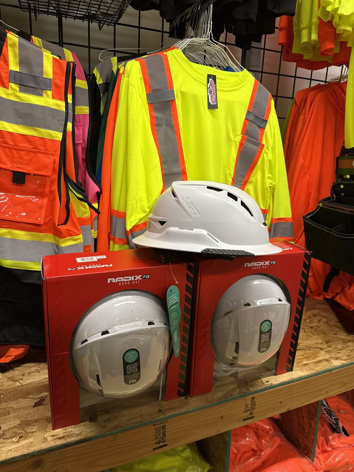 LIFT SAFETY HARD HATS RESTOCK**(FINANCIAMOS/WE FINANCE)**