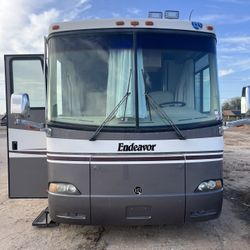 2003 Holiday Rambler Endeavor