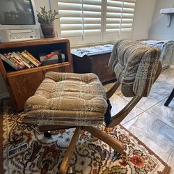 Vintage Upholstered Swivel Office / Lounge Chair