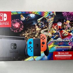 Nintendo Switch Mario Kart 8 Deluxe Bundle