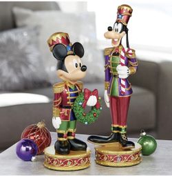 Disney Mickey and Goofy Holiday Nutcrackers - 2 Piece Set