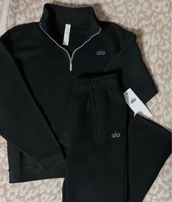 Alo Black 1/4 ZIPUP and Sweatpants Set Size S $150 **READ DESCRIPTION**