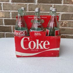  Vintage (6) 32 Oz. Green Glass Coca Cola Coke Bottles with Original Carton.   Great for any collector 