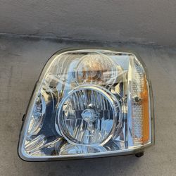GMC Yukon Headlight 2007-2014