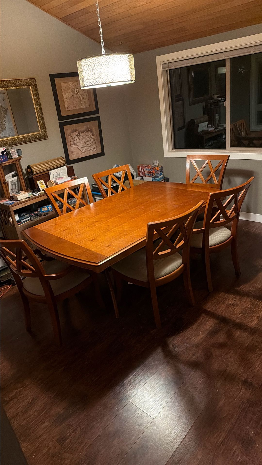*PENDING* Dining Table And Chair Set