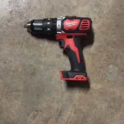 Milwaukee Chuck/Hammer Drill