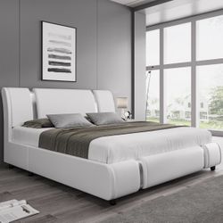 Queen Size Bed / Open Box- Never Used 