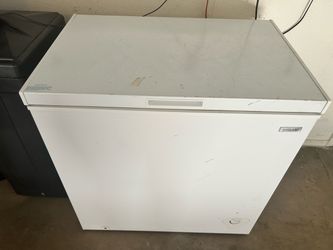 Deep freezer