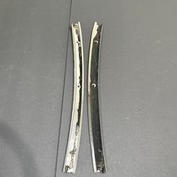 G Body Cutlass Monte-Carlo Regal B Pillar Trim Roof Rail Channels