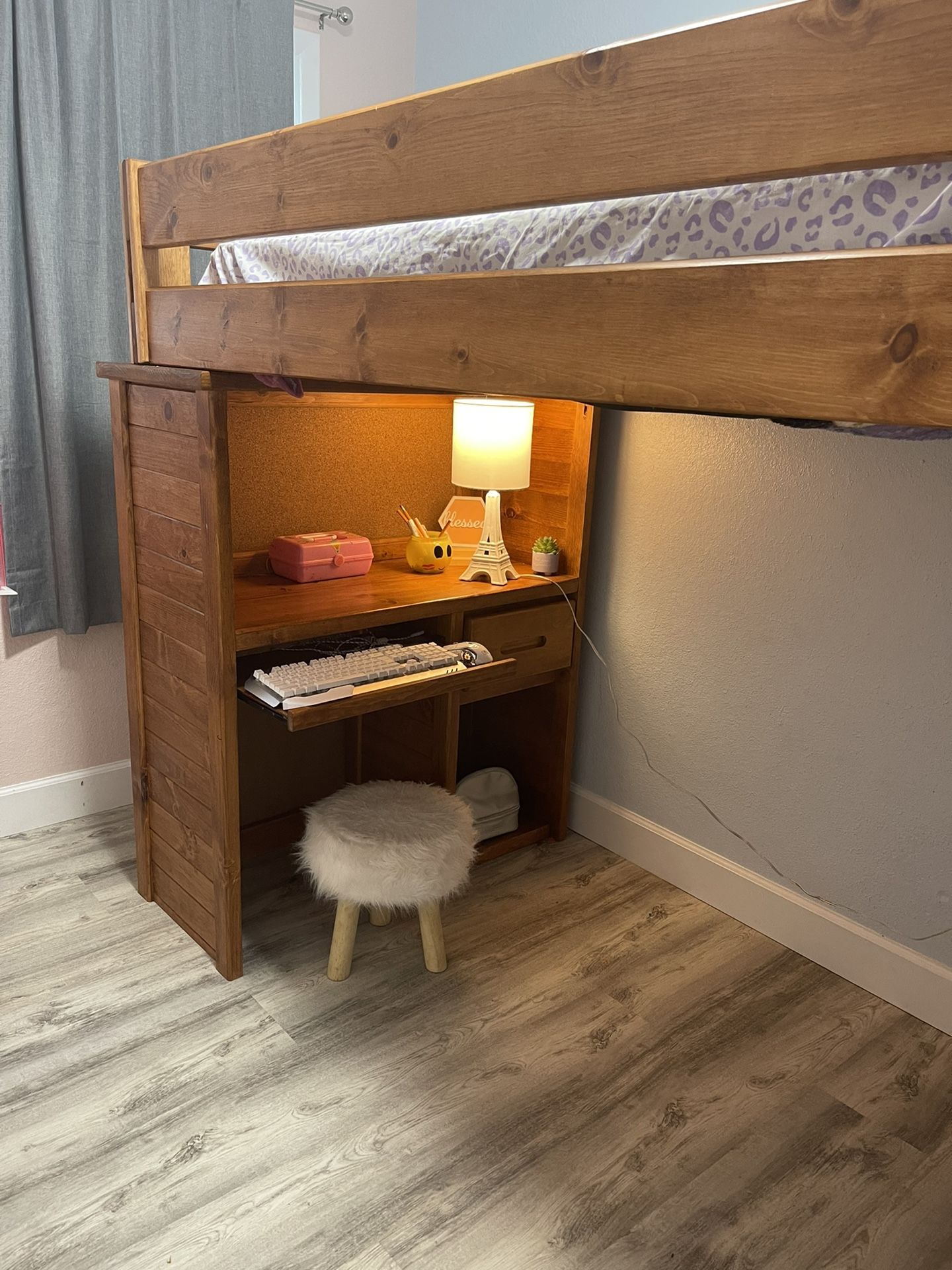 Young Pioneers Student Loft Bed W/Storage In Twin