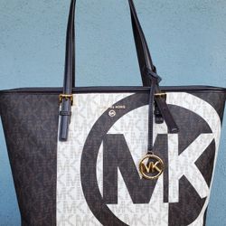 New Michael Kors Women's 
