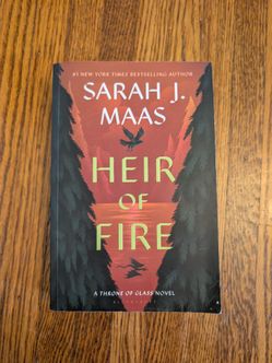 Sarah J. Maas- Heir of Fire
