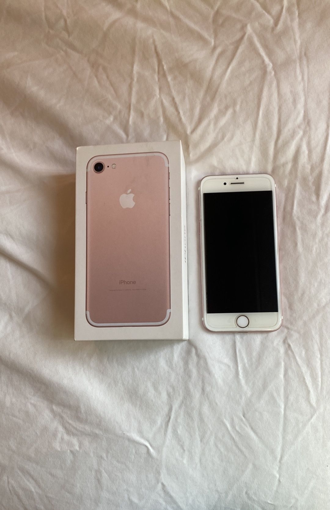 iPhone 7 (pre-owned)