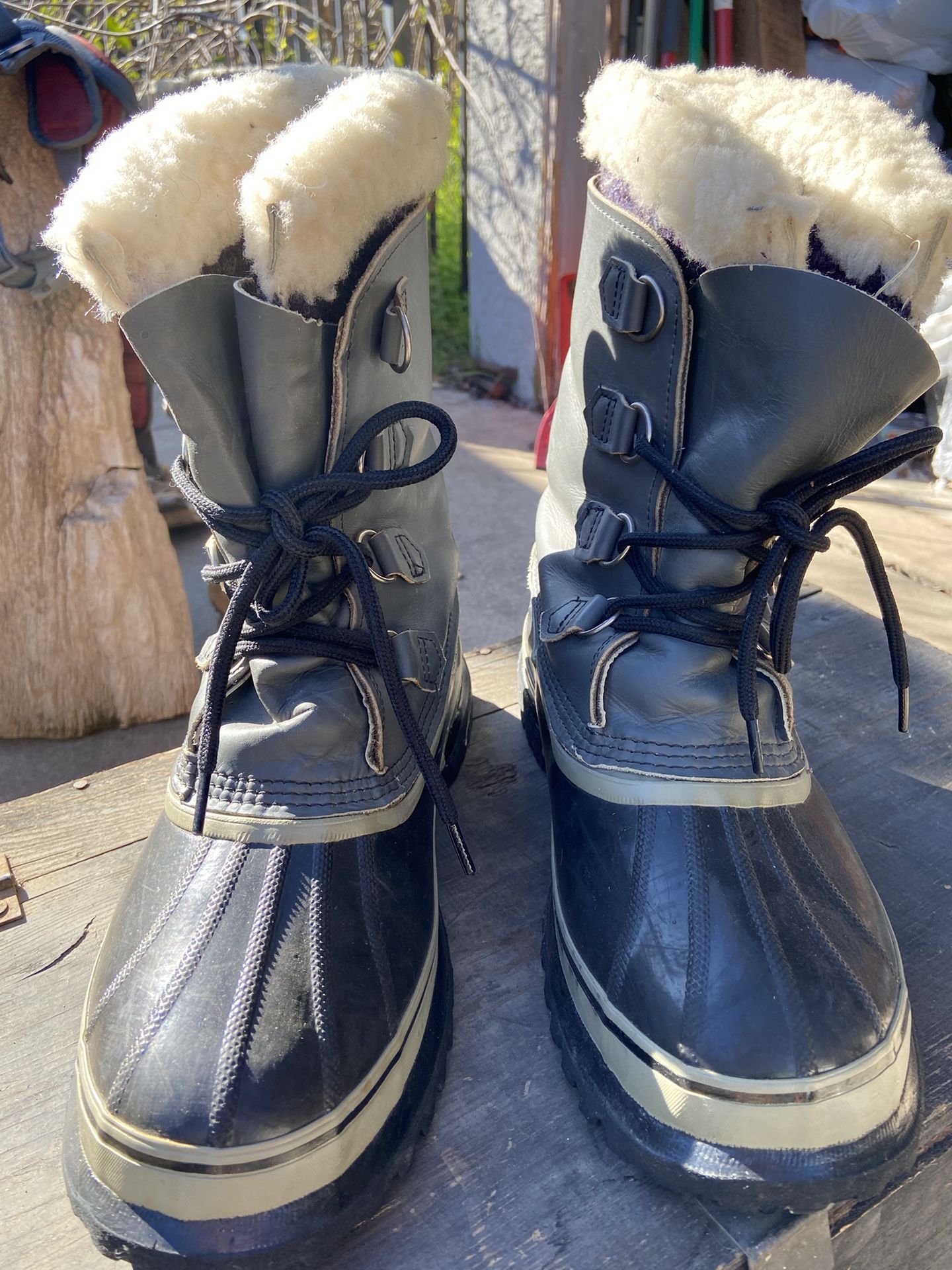 Sorel Snow Boots Mens’s 11’S