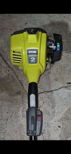 Ryobi 17"weed trimmer (gas)