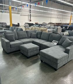 Sectional sofa set