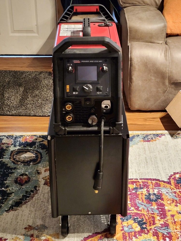 Lincoln Electric Power Mig 215 MPi