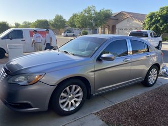 2013 Chrysler 200
