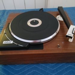 Gray Research HSK-33 Turntable with Gray 212 Tonearm