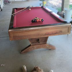 Used Pool Table Excellent Condition 