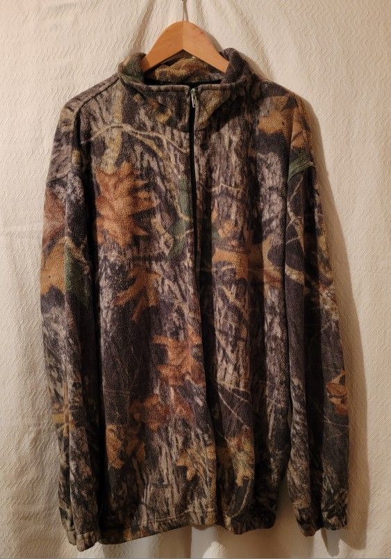 Camo Fleece Zipper Jacket. (XL)