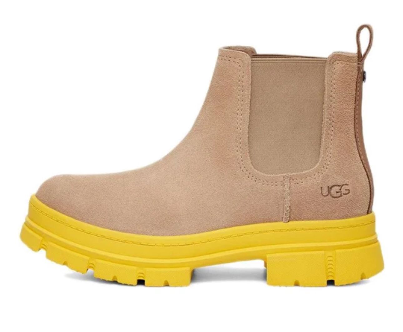 UGG ASHTON CHELSEA SAND BOOTS - WOMEN'S