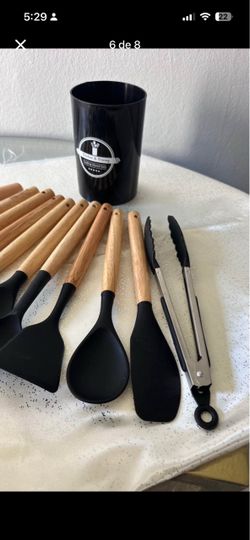 11Pcs Silicone Cooking Utensil Set With Wooden Handle & Holder - New