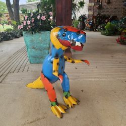 Dinosaur T-Rex Metal. (Yard Art)