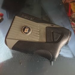 Bushnell Tour V5 Like New 