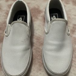 White Vans  Mens 5.0 Women 6.5