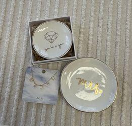 Ring Dishes And Bride Necklace