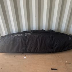 O&E HYPA SHORT BOARD COFFIN TRAEL BAG - 4-BOARD 7'6" BLACK