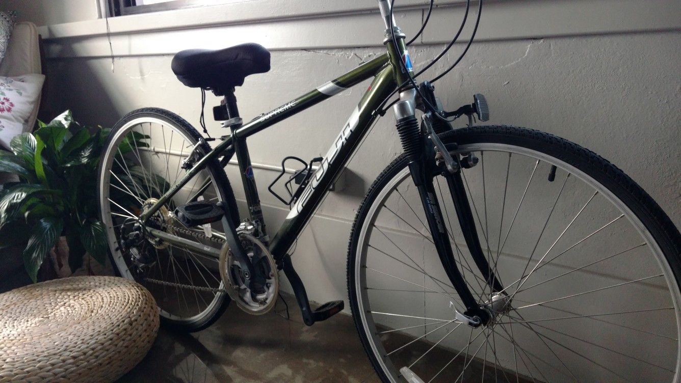 Fuji Supreme 7005 hybrid women s bike for Sale in San Diego CA OfferUp